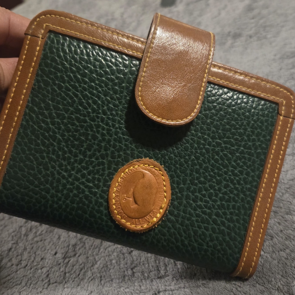 Dooney & Bourke Forest Green Pebbled Leather Wallet with Brown Leather Emblem
